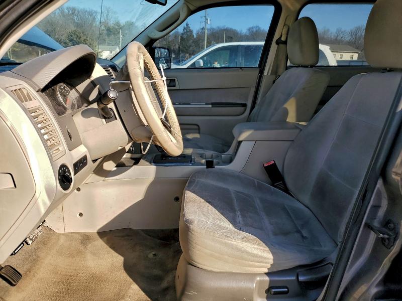 صورة رقم 7 من المزاد - 2012 FORD ESCAPE XLT مع VIN 1FMCU9DG7CKA55689