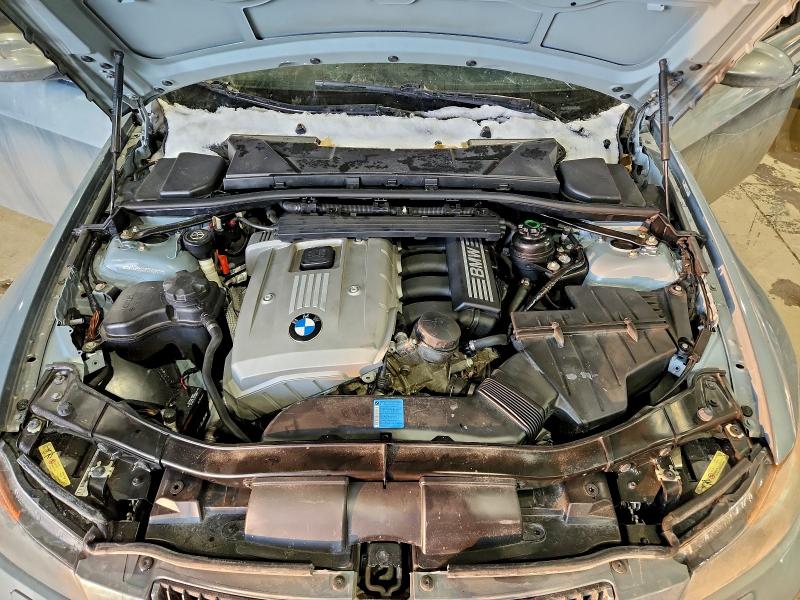 Photo 11 from auction – 2006 BMW 330 XI with VIN WBAVD33546KV67017