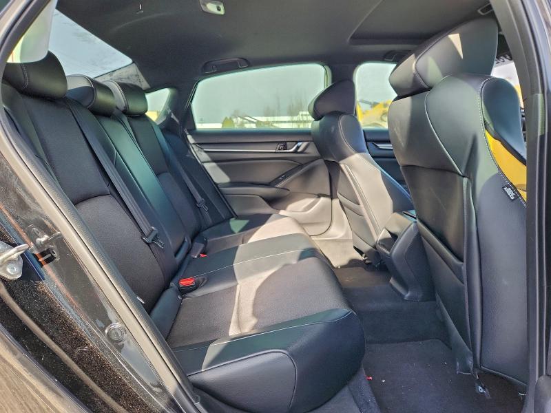 Photo 10 from auction – 2018 HONDA ACCORD with VIN 1HGCV1F32JA807316