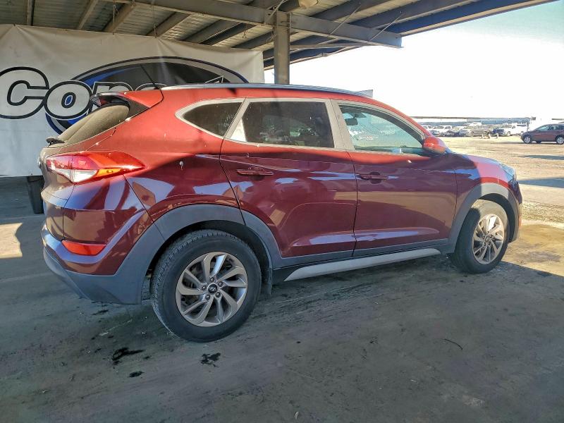 Photo 3 from auction – 2017 HYUNDAI TUCSON LIM with VIN KM8J33A41HU490205