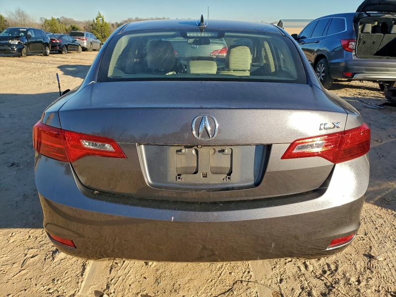 Photo 6 from auction – 2015 ACURA ILX 20 TEC with VIN 19VDE1F71FE001731