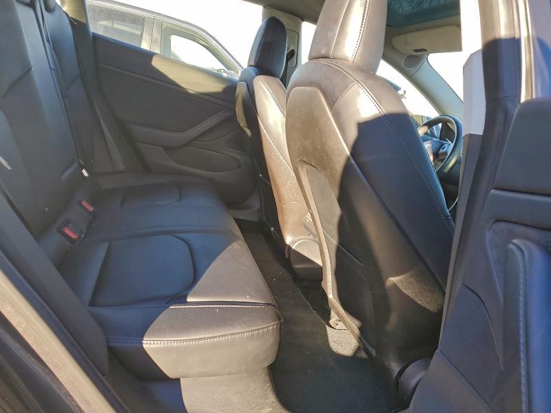 Photo 11 from auction – 2018 TESLA MODEL 3 with VIN 5YJ3E1EA7JF017578