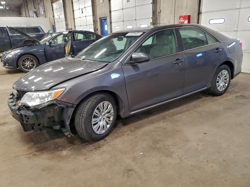 Photo 1 from auction – 2014 TOYOTA CAMRY L with VIN 4T4BF1FK3ER437420