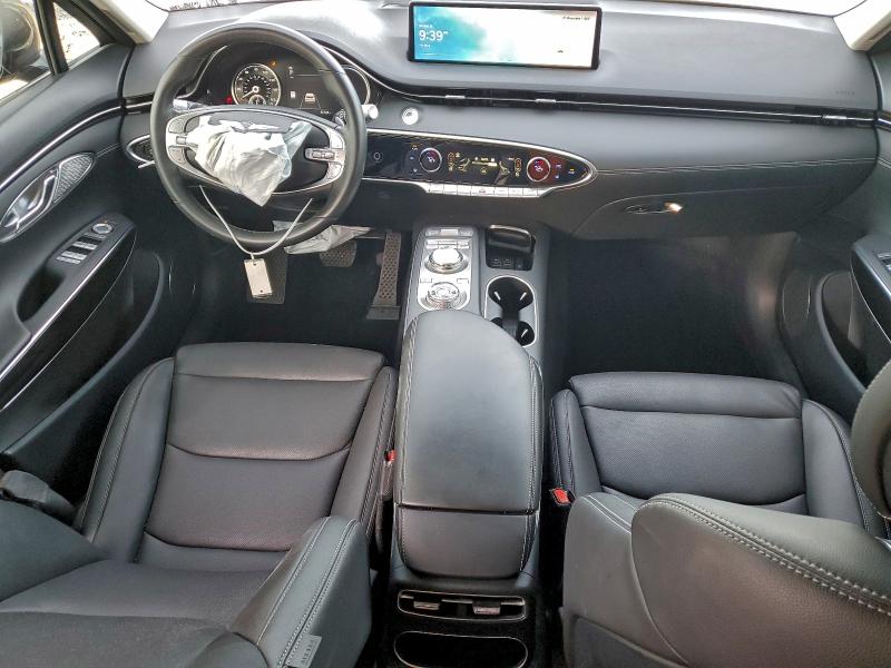 Photo 8 from auction – 2023 GENESIS GV70 BASE with VIN KMUMADTB4PU129717
