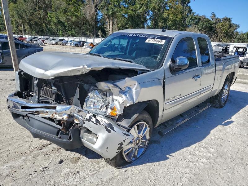 CHEVROLET SILVERADO 2011 with VIN 1GCRCSE02BZ363966 - Photo from auction