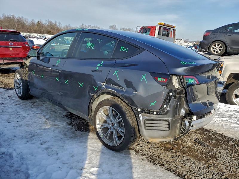Photo 2 from auction – 2022 TESLA MODEL Y with VIN 7SAYGDEE7NF384820