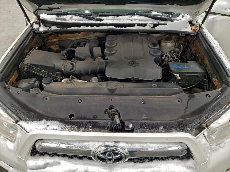 Photo 12 from auction – 2013 TOYOTA 4RUNNER SR with VIN JTEBU5JR2D5110575