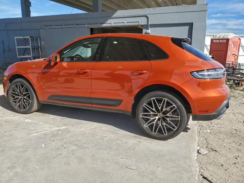 Photo 2 from auction – 2025 PORSCHE MACAN BASE with VIN WP1AA2A56SLB11871