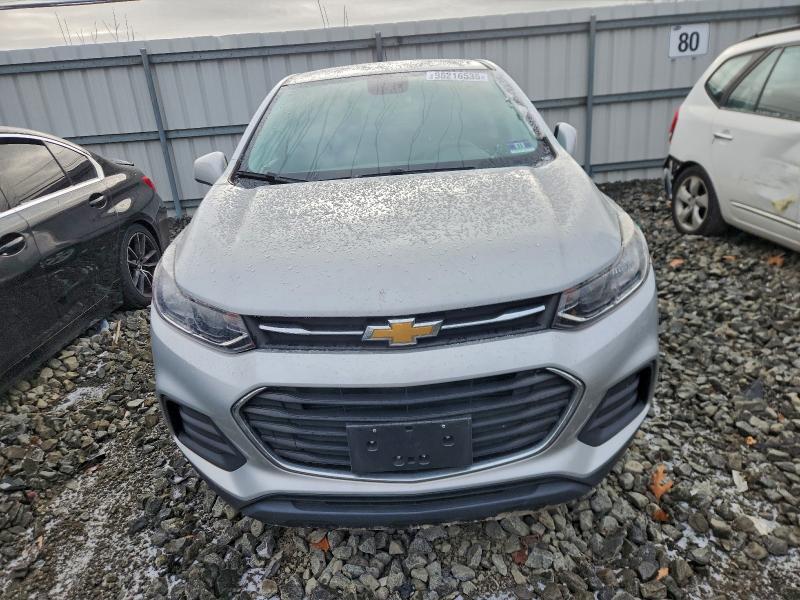 Photo 5 from auction – 2020 CHEVROLET TRAX LS with VIN 3GNCJKSB8LL149226