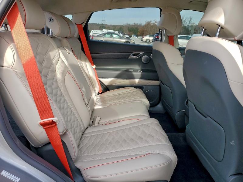 Photo 11 from auction – 2025 GENESIS GV80 COUPE with VIN KMUJAESC5SU225898