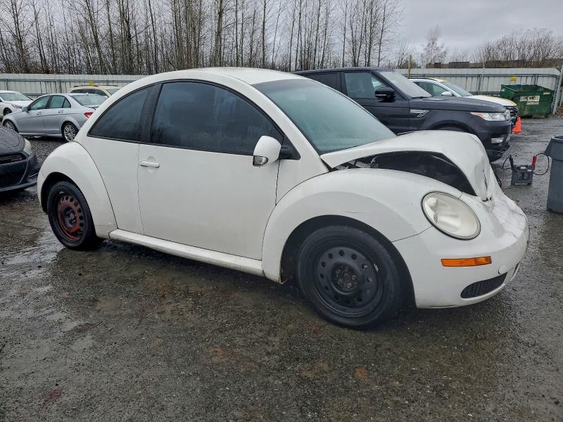 Photo 4 from auction – 2010 VOLKSWAGEN NEW BEETLE with VIN 3VWPG3AG0AM001958