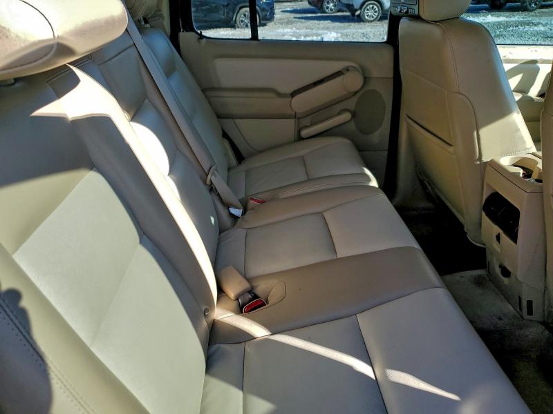 Photo 11 from auction – 2006 FORD EXPLORER E with VIN 1FMEU74E26UB00381