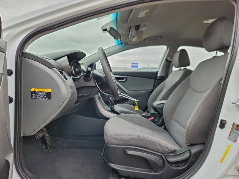 Photo 7 from auction – 2016 HYUNDAI ELANTRA SE with VIN 5NPDH4AE7GH693626