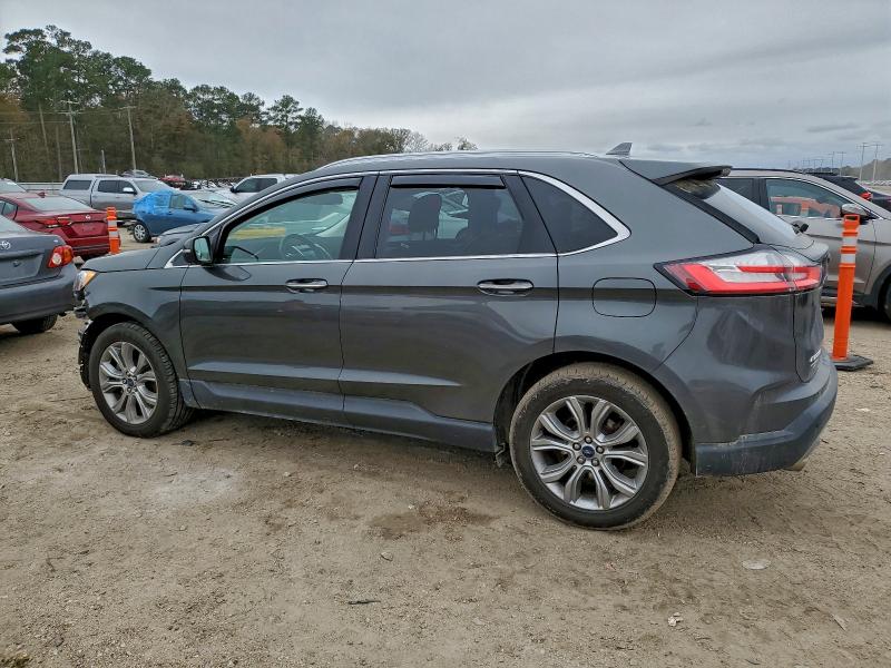 Photo 2 from auction – 2019 FORD EDGE TITAN with VIN 2FMPK3K92KBC64422