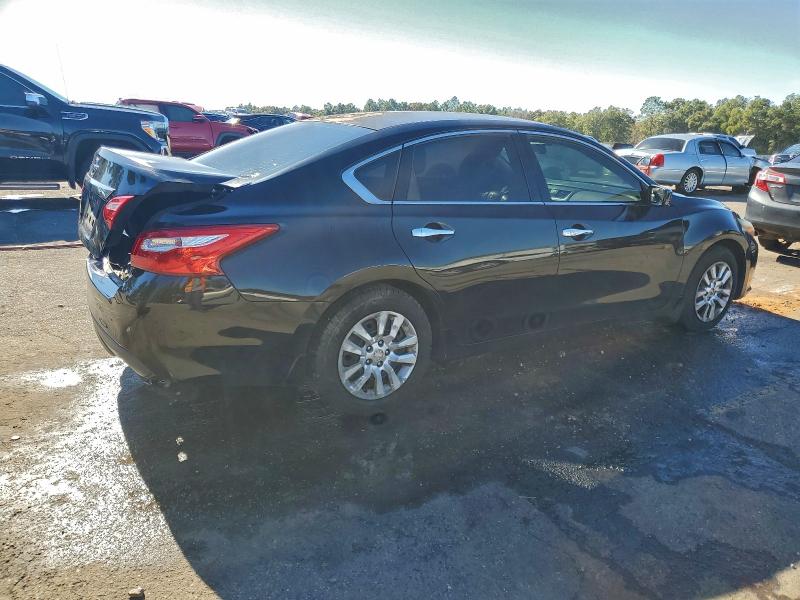 Photo 3 from auction – 2016 NISSAN ALTIMA 2.5 with VIN 1N4AL3AP4GC115515