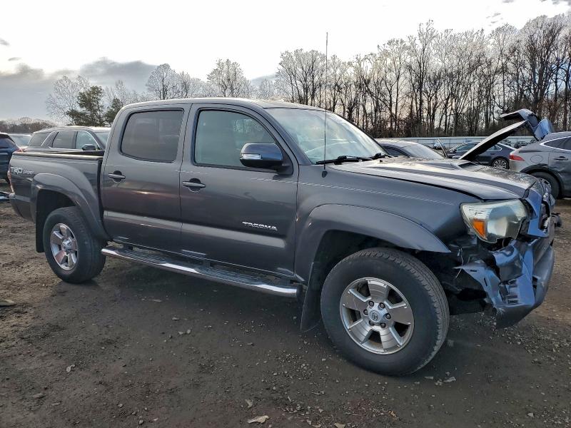 Photo 4 from auction – 2014 TOYOTA TACOMA DOU with VIN 3TMLU4EN5EM145200
