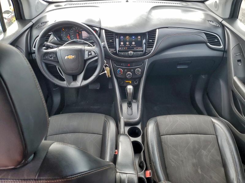 Photo 8 from auction – 2021 CHEVROLET TRAX 1LT with VIN KL7CJPSB1MB319478