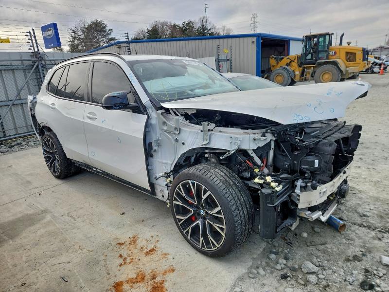 Photo 4 from auction – 2022 BMW X5 M with VIN 5YMJU0C08N9L68019