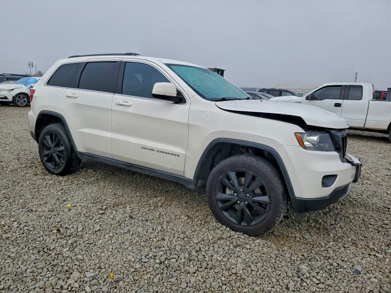 Photo 4 from auction – 2012 JEEP GRAND CHER with VIN 1C4RJFAT1CC313660