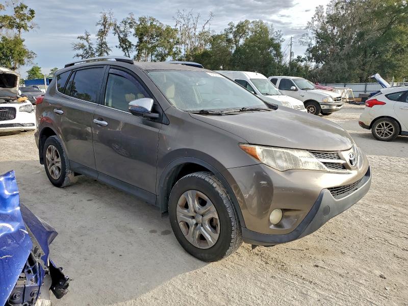 Photo 4 from auction – 2013 TOYOTA RAV4 with VIN JTMZFREV8DD020221