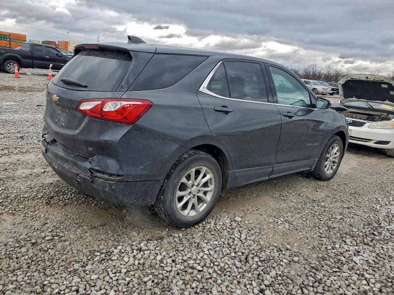Photo 3 from auction – 2020 CHEVROLET EQUINOX with VIN 2GNAXKEV4L6172244