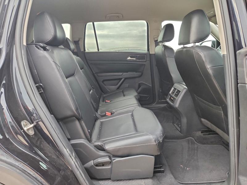 Photo 11 from auction – 2018 VOLKSWAGEN ATLAS SE with VIN 1V2DR2CA1JC576492