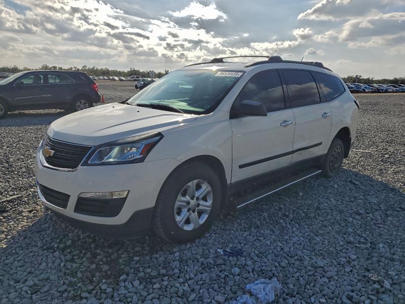 Photo 1 from auction – 2015 CHEVROLET TRAVERSE L with VIN 1GNKRFKD6FJ119599