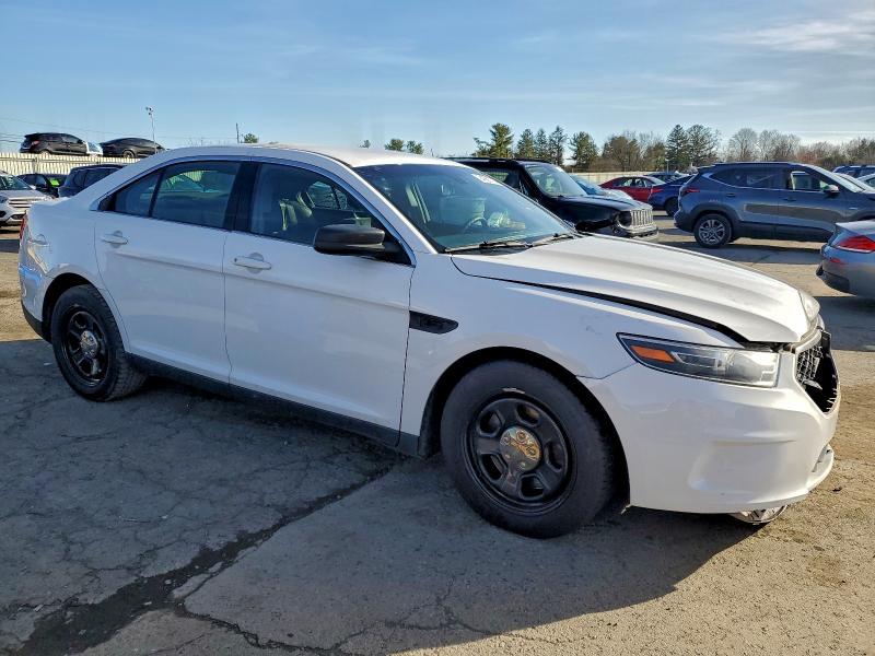 Photo 4 from auction – 2018 FORD TAURUS INT with VIN 1FAHP2MK3JG103417