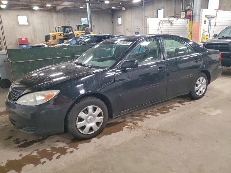 TOYOTA CAMRY LE 2004 with VIN 4T1BE30K84U287482 - Photo from auction