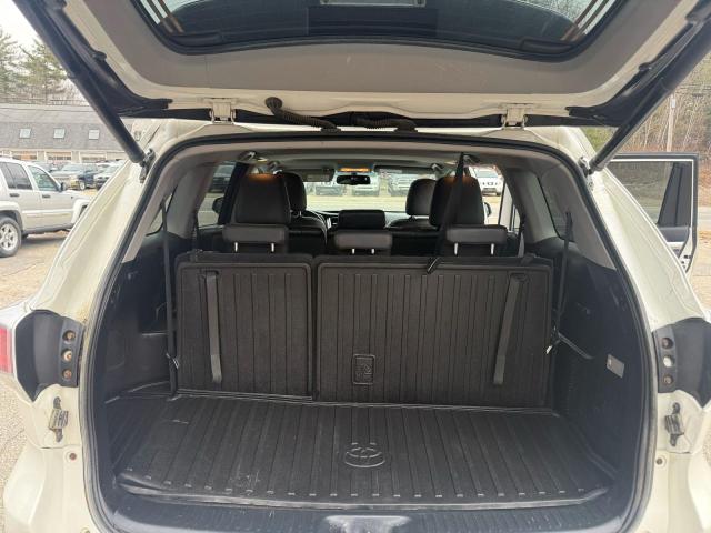 Photo 7 from auction – 2014 TOYOTA HIGHLANDER with VIN 5TDJKRFH7ES035283