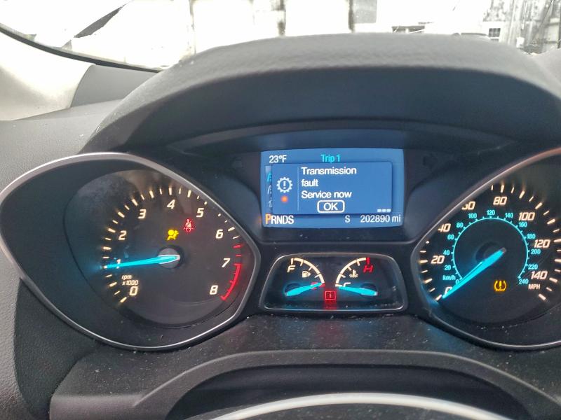 Photo 9 from auction – 2015 FORD ESCAPE SE with VIN 1FMCU0GX7FUA82455