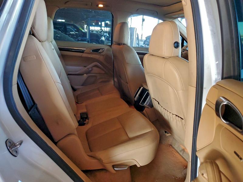 Photo 11 from auction – 2012 PORSCHE CAYENNE with VIN WP1AA2A23CLA08043