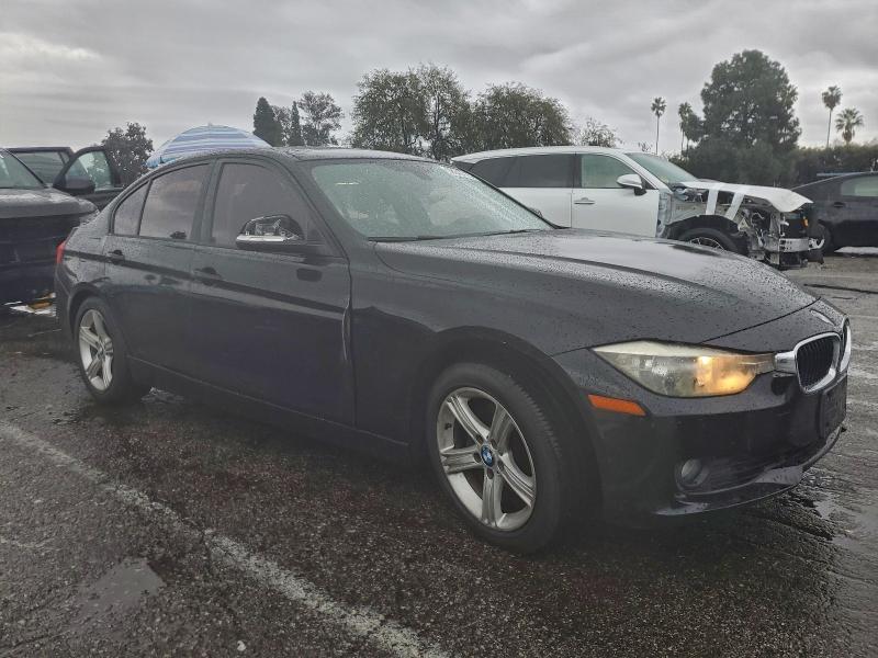 Photo 4 from auction – 2013 BMW 328 I SULE with VIN WBA3C1C58DF438685