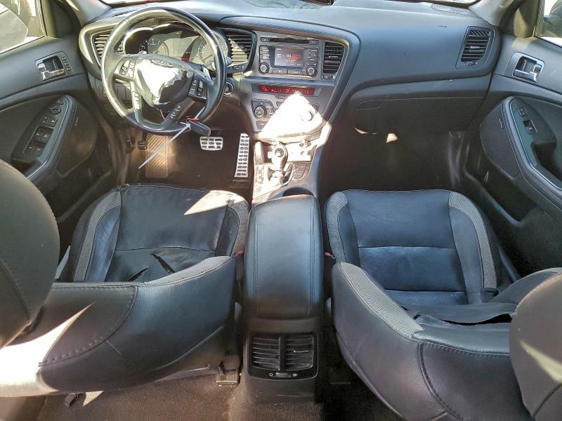 Photo 8 from auction – 2013 KIA OPTIMA SX with VIN 5XXGR4A62DG180858