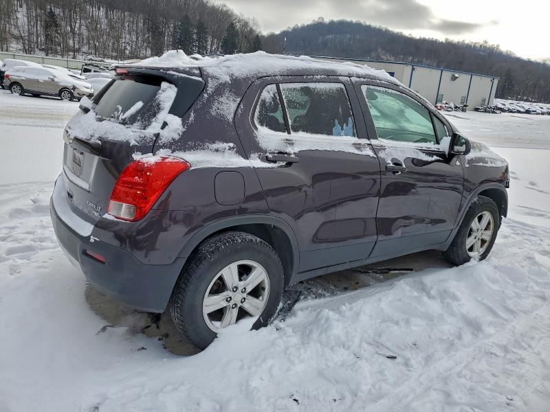 Photo 3 from auction – 2016 CHEVROLET TRAX 1LT with VIN 3GNCJPSB2GL125751