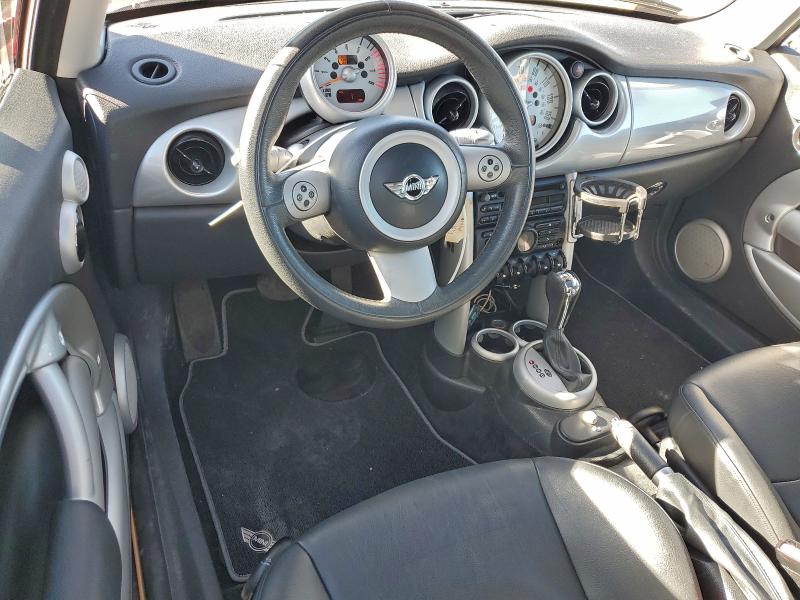 Photo 8 from auction – 2005 MINI COOPER with VIN WMWRC33445TJ65678