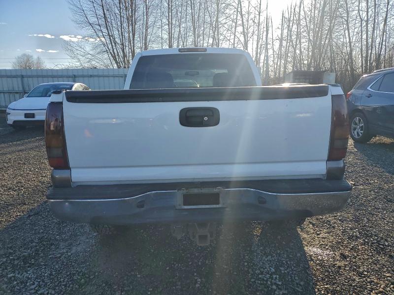 Photo 6 from auction – 2000 CHEVROLET SILVERADO with VIN 2GCEK19T5Y1105328