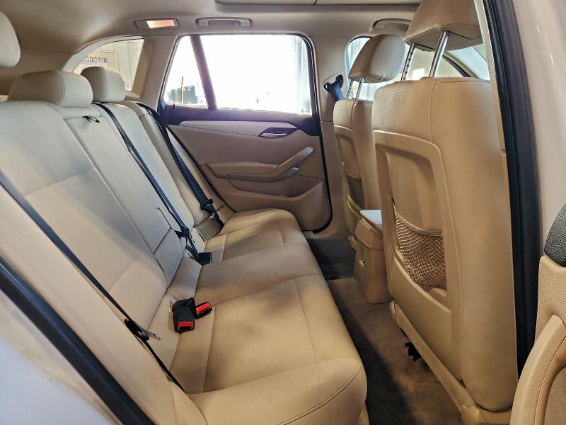 Photo 11 from auction – 2015 BMW X1 XDRIVE2 with VIN WBAVL1C52FVY26609