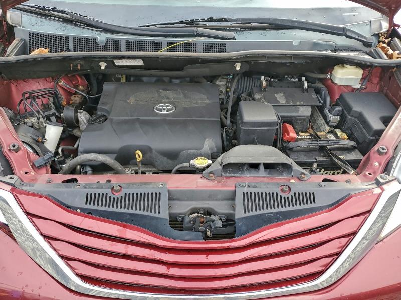 Photo 12 from auction – 2015 TOYOTA SIENNA LE with VIN 5TDKK3DC8FS582394