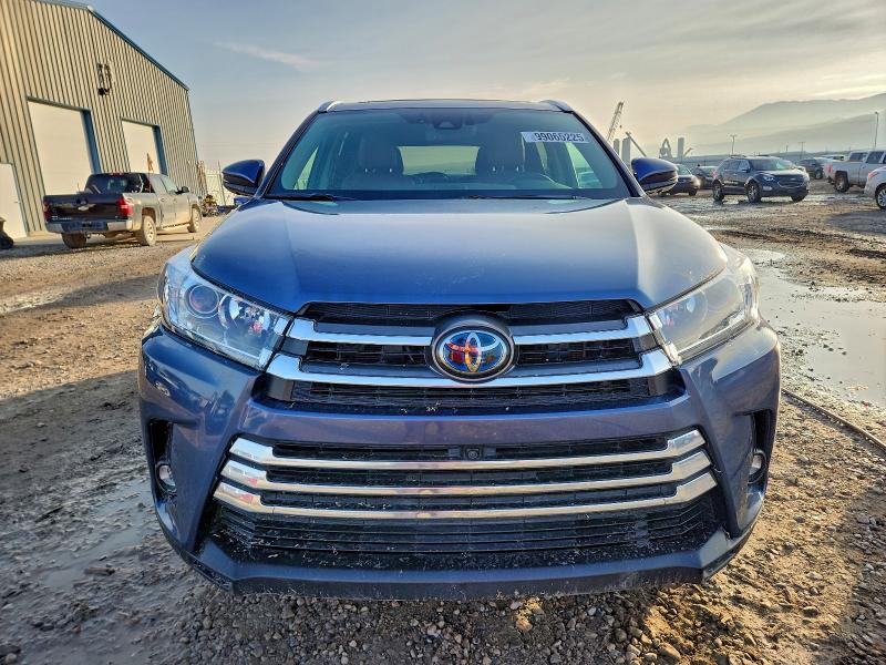 Photo 5 from auction – 2019 TOYOTA HIGHLANDER with VIN 5TDDGRFH0KS076705