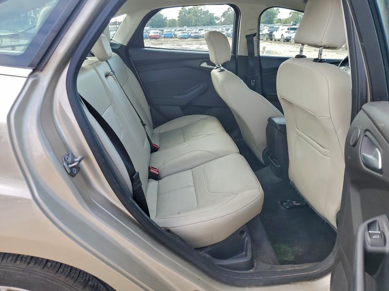 Photo 10 from auction – 2017 FORD FOCUS TITA with VIN 1FADP3J29HL269869
