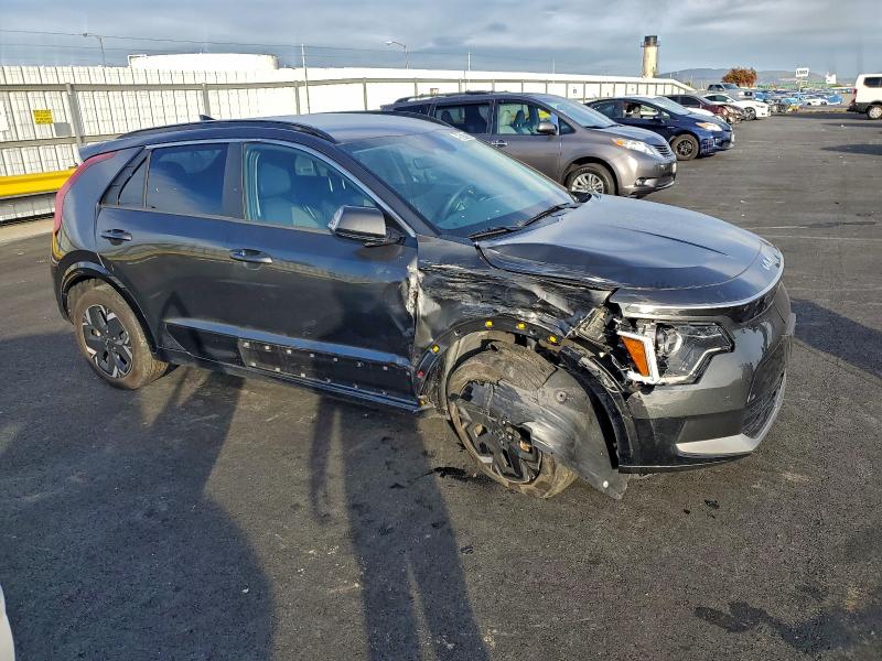 Photo 4 from auction – 2024 KIA NIRO WIND with VIN KNDCR3L11R5115103