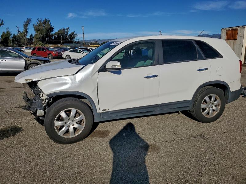 KIA SORENTO BA 2011 with VIN 5XYKTCA13BG047996 - Photo from auction