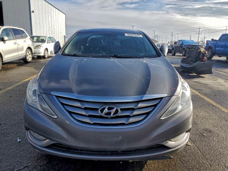Photo 5 from auction – 2013 HYUNDAI SONATA SE with VIN 5NPEC4AB5DH594498