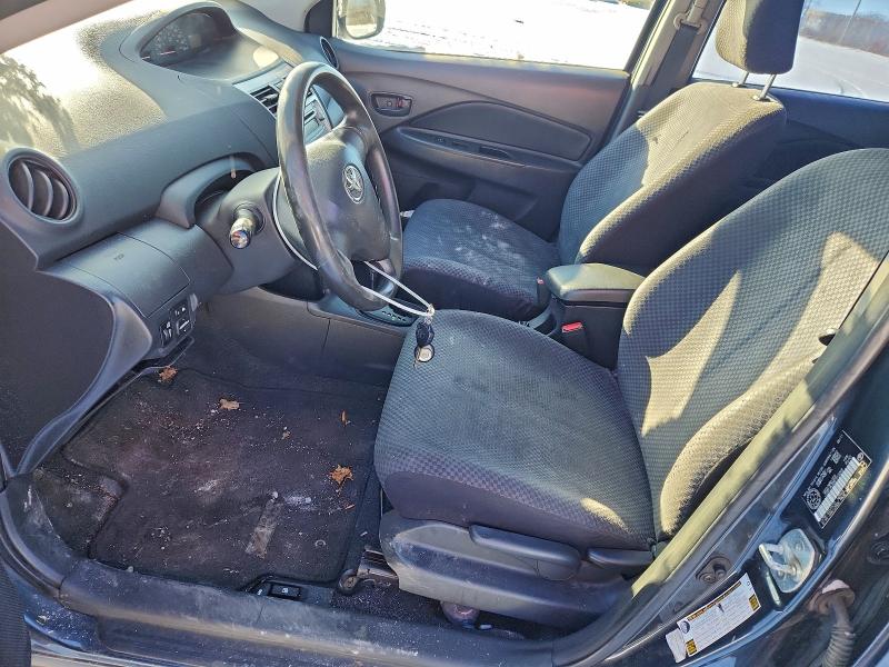 Photo 7 from auction – 2011 TOYOTA YARIS with VIN JTDBT4K30B1412253