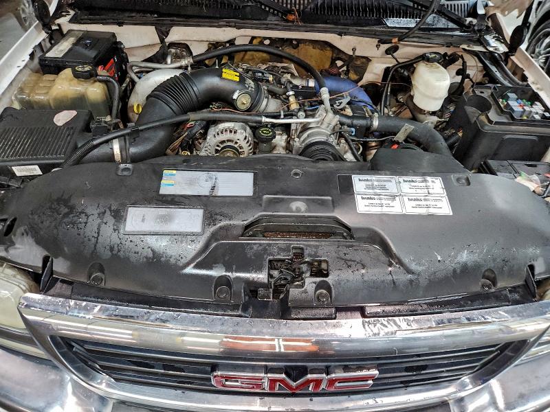 Photo 11 from auction – 2003 GMC SIERRA with VIN 1GTHC23193F217672