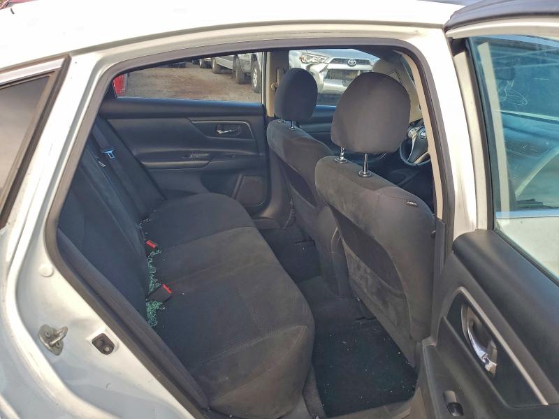 Photo 10 from auction – 2015 NISSAN ALTIMA with VIN 1N4AL3AP5FN399580