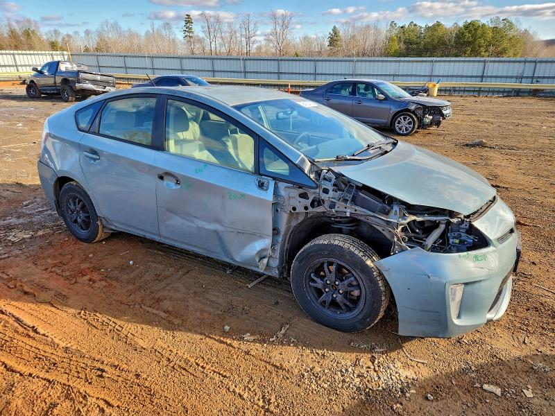 Photo 4 from auction – 2012 TOYOTA PRIUS with VIN JTDKN3DU3C1501827