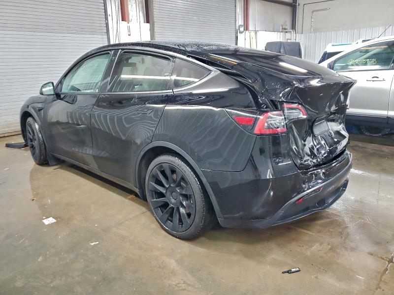 Photo 2 from auction – 2023 TESLA MODEL Y with VIN 7SAYGAEE2PF688347