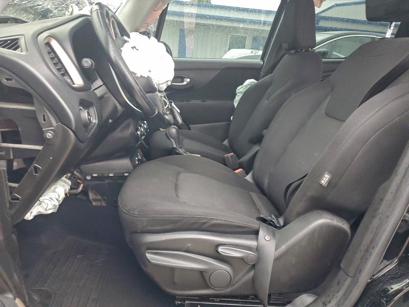 Photo 7 from auction – 2017 JEEP RENEGADE with VIN ZACCJBBB5HPG63168